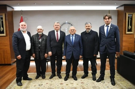 B&uuml;y&uuml;kkılı&ccedil;&rsquo;a, B&uuml;nyan Belediye Başkanı Metin&rsquo;den ziyaret
