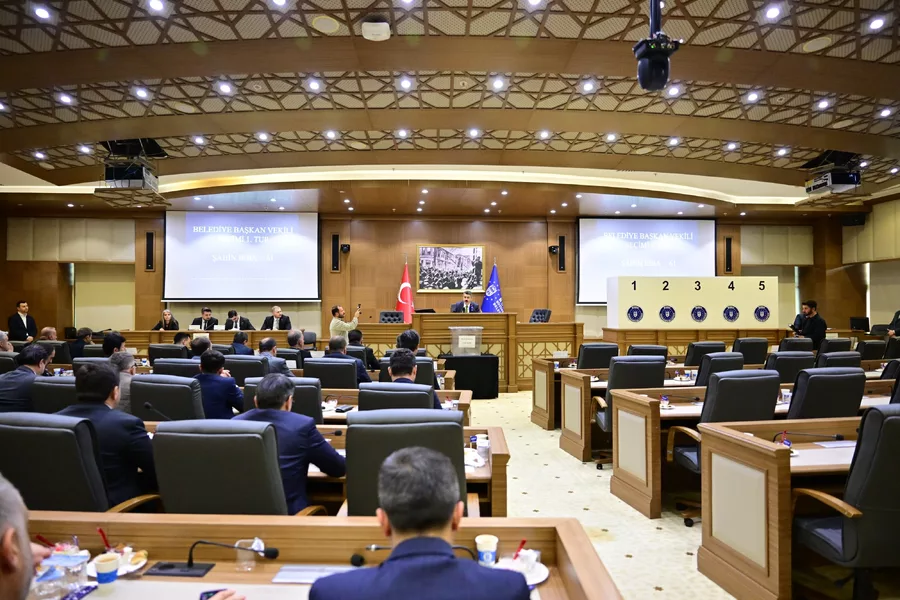 B&uuml;y&uuml;kşehir'de 9 m&uuml;d&uuml;r vekili ataması yapıldı