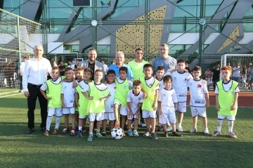 B&uuml;y&uuml;kşehir&rsquo;den 2 milyon 893 bin kişiye spor hizmeti
