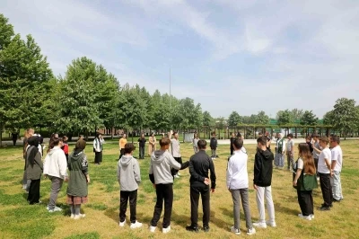 B&uuml;y&uuml;kşehir minikleri sanat ve doğayla buluşturdu
