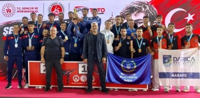 B&uuml;y&uuml;kşehir sporcuları madalyaları topluyor