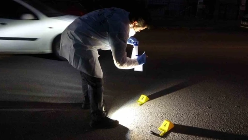 Cadde ortasında &ccedil;ıkan silahlı kavgayla ilgili 9 kişi g&ouml;zaltına alındı