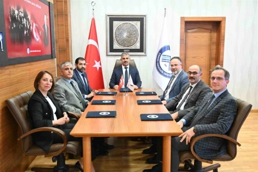 &Ccedil;AK&Uuml;&rsquo;n&uuml;n akreditasyon başarısı: T&uuml;rkiye&rsquo;de ilk 10&rsquo;uncu sırada
