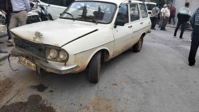 &Ccedil;aldığı ara&ccedil; ile kaza yaptı