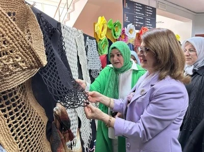 &Ccedil;alı Kadın ve &Ccedil;ocuk Akademisi&rsquo;nden d&ouml;nem sonu sergisi