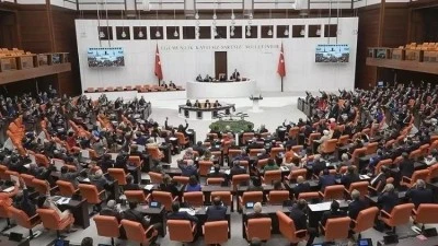 &Ccedil;alışma hayatıyla ilgili d&uuml;zenlemeleri i&ccedil;eren kanun teklifi TBMM'de