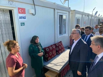 &Ccedil;alışma ve Sosyal G&uuml;venlik Bakanı Işıkhan Osmaniye&rsquo;de
