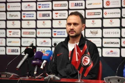 Can G&uuml;&ccedil;er: "Bu formayı, bu armayı taşıyorsak her ma&ccedil; &ouml;nemli"
