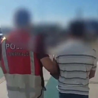 &Ccedil;anakkale'de evlilik vaadiyle bir kişiyi 800 bin TL dolandıran kadın yakalandı