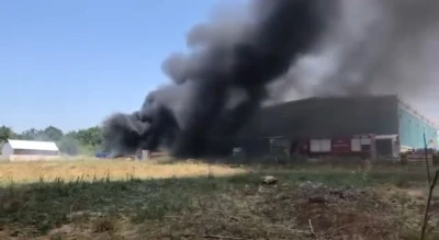 &Ccedil;anakkale&rsquo;de plastik fabrikasında yangın