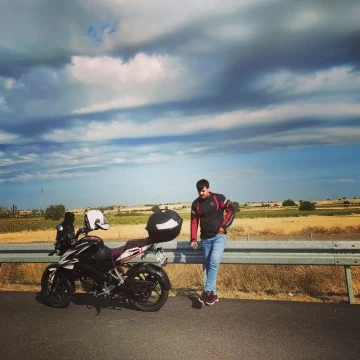 &Ccedil;anakkale&rsquo;de &uuml;niversite &ouml;ğrencisi motosiklet kazasında hayatını kaybetti
