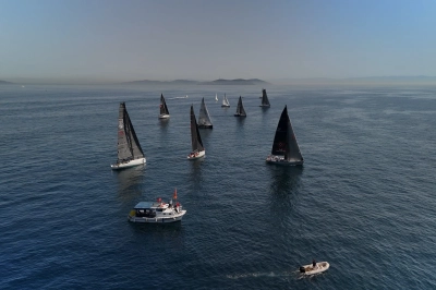 &Ccedil;anakkale Zafer Kupası Yat Yarışları İstanbul&rsquo;dan Start Aldı