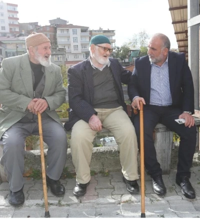 Canik Belediyesi&rsquo;nden emeklilere destek
