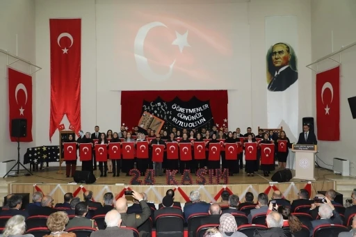 &Ccedil;ankırı&rsquo;da &Ouml;ğretmenler G&uuml;n&uuml; etkinliklerle kutlandı
