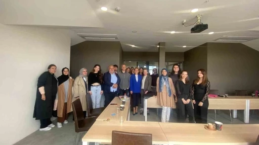 &ldquo;Career & Coffee Talking" etkinliğinde &ouml;ğrenciler geleceğine y&ouml;n veriyor
