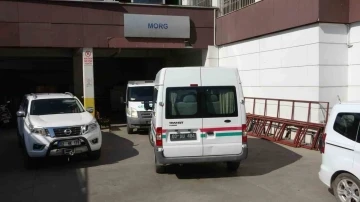 &Ccedil;atı tadilatı yaparken d&uuml;şerek hayatını kaybetti
