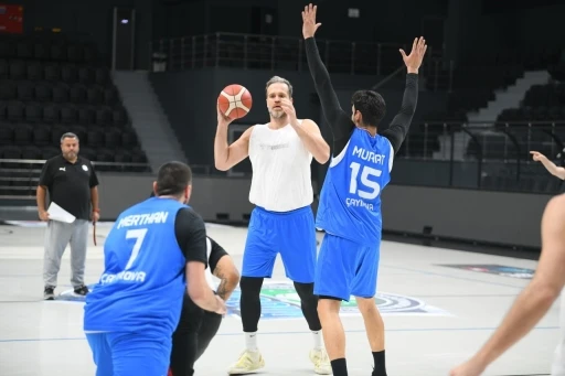 &Ccedil;ayırova Belediyesi Basketbol Takımı, Balıkesir&rsquo;e konuk olacak
