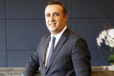 CCN Holding&rsquo;te &Uuml;st D&uuml;zey Atama