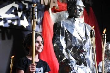 &Ccedil;EK'ten &ldquo;Kurtuluştan Kuruluşa Cumhuriyet&rdquo;