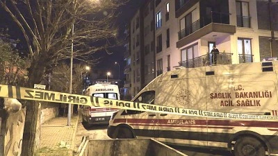 &Ccedil;ekmek&ouml;y'de annesi ve ağabeyini silahla &ouml;ld&uuml;r&uuml;p, diğer ağabeyini yaralayan ş&uuml;pheli yakalandı