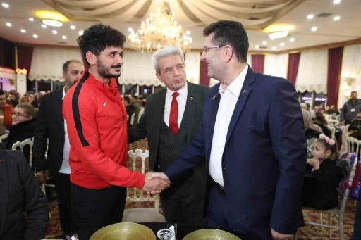 &Ccedil;ekmek&ouml;y&rsquo;de engelleri aşan g&uuml;n
