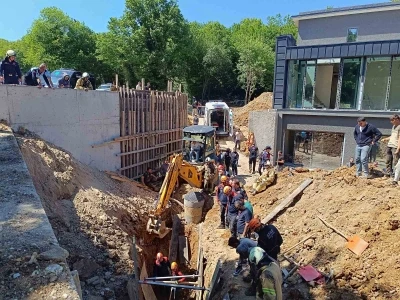 &Ccedil;ekmek&ouml;y&rsquo;de inşaat alanında g&ouml;&ccedil;&uuml;k: 1 iş&ccedil;i hayatını kaybetti
