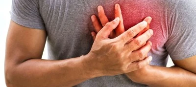 Cem Yılmaz'ın ge&ccedil;irdiği kalp krizi sonrası uzmanından Frank işareti uyarısı