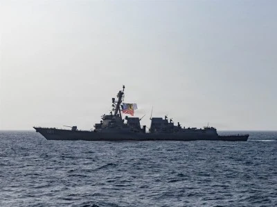 CENTCOM: Ablukayı ihlal etmeye &ccedil;alışan 2 ticari gemi geri &ccedil;evrildi