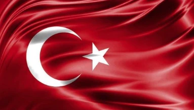 Cevdet Yılmaz: Bayrağımıza yapılan saldırıyı lanetliyorum