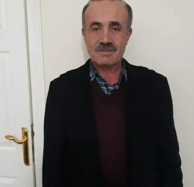 Ceviz toplamak i&ccedil;in &ccedil;ıktığı ağa&ccedil;tan d&uuml;ş&uuml;p &ouml;ld&uuml;