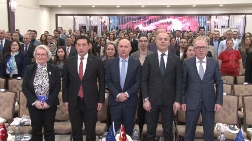 &Ccedil;evre, Şehircilik ve İklim Değişikliği Bakanlığı&rsquo;nın &rsquo;İklim Portalı&rsquo; hizmete a&ccedil;ıldı
