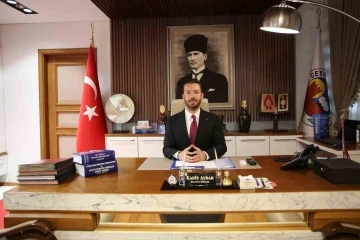 Ceyhan Belediye Başkanı Kadir Aydar&rsquo;a siyasi yasak
