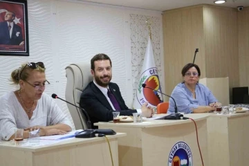 Ceyhan Belediyesi Meclis Toplantısında İsrail&rsquo;in Filistin&rsquo;e y&ouml;nelik saldırıları kınandı
