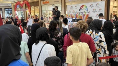 Ceylan Karavil AVM, Anneler G&uuml;n&uuml;&rsquo;n&uuml;n d&uuml;zenlediği etkinliklerle kutladı
