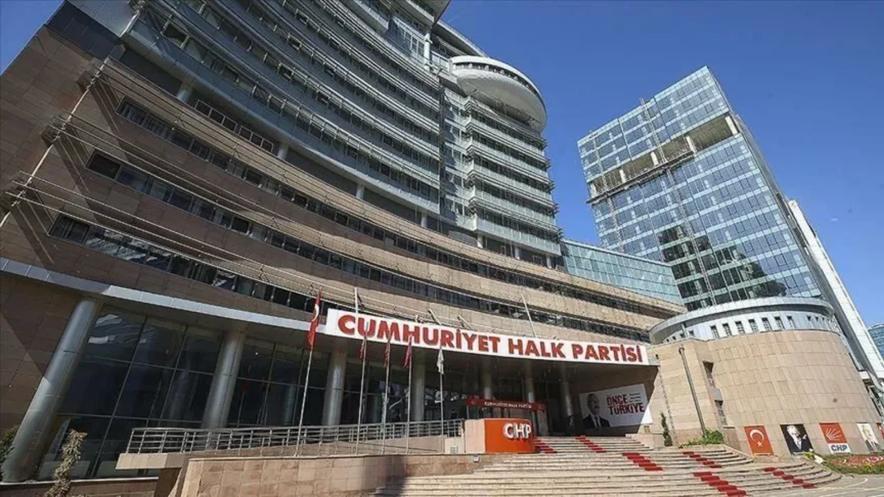 CHP'de flaş gelişme! 49 isim kesin ihra&ccedil; talebiyle disipline sevk edildi