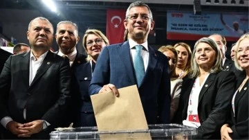 CHP'de merakla beklenen Parti Meclisi, Bilim K&uuml;lt&uuml;r Platformu ve Y&uuml;ksek Disiplin Kurulu &uuml;yeleri belli oldu 