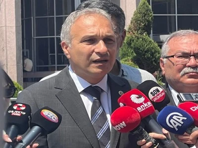 CHP'den LGS sınavına ilişkin iddialar i&ccedil;in su&ccedil; duyurusu