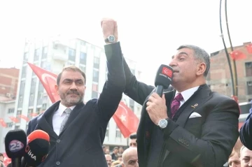 CHP Elazığ&rsquo;da umduğunu bulamadı
