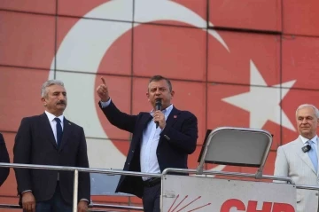 CHP Genel Başkanı &Ouml;zel: &ldquo;Mazeret &uuml;retmeye gelmedik, icap ederse hepimiz &ccedil;ıkarız &ccedil;&ouml;pleri toplarız&rdquo;