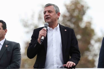 CHP Genel Başkanı &Ouml;zel: "İlk se&ccedil;im sandığında hepimizin ortak geleceğini kurtarmak i&ccedil;in iktidarı birlikte kurmalıyız"