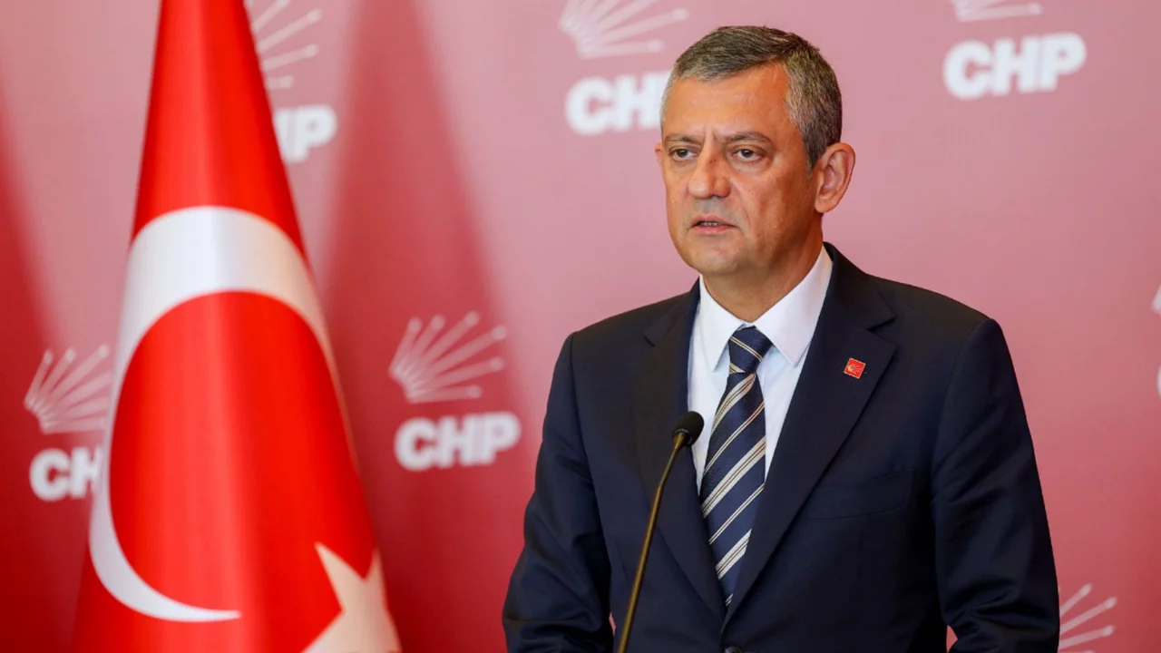 CHP Genel Başkanı &Ouml;zg&uuml;r &Ouml;zel Bursa'ya geliyor!