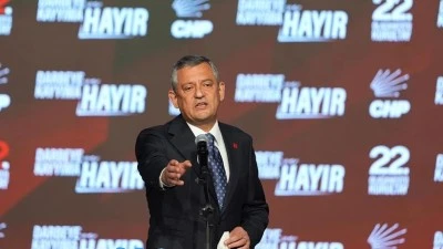 CHP Genel Başkanı &Ouml;zg&uuml;r &Ouml;zel'den Filistin &ccedil;ağrısı: &Ccedil;arşamba akşamı herkesi Filistin B&uuml;y&uuml;kel&ccedil;iliği'ne destek olmak i&ccedil;in davet ediyorum