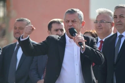 CHP Genel Başkanı &Ouml;zg&uuml;r &Ouml;zel: T&uuml;rkiye İttifakı'nda birleşme zamanıdır