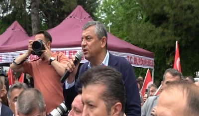 CHP Grup Başkanı &Ouml;zg&uuml;r &Ouml;zel Burdur&rsquo;da