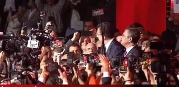 CHP Kurultayı&rsquo;nda Genel Başkanlığı &Ouml;zg&uuml;r &Ouml;zel a&ccedil;ık ara kazandı / &Ouml;zg&uuml;r &Ouml;zel'i Bursa'dan kimler destekledi