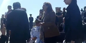 CHP&rsquo;li Belediye Başkanından sandalye krizi
