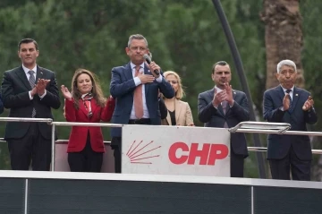 CHP&rsquo;li &Ouml;zel&rsquo;den bedelli askerlik yapanları kızdıracak s&ouml;zler
