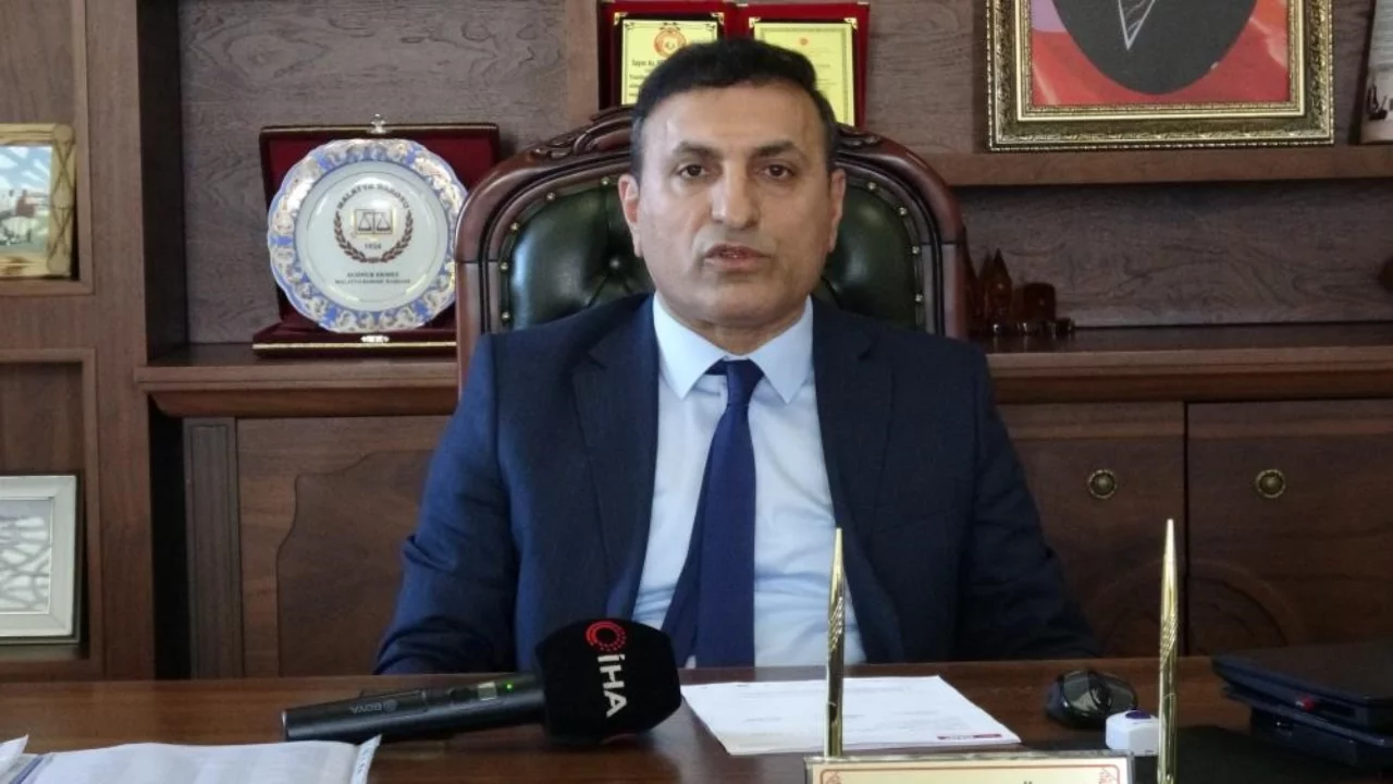 CHP'li Yazıhan Belediye Başkanı G&ouml;&ccedil;er partiden ihra&ccedil; edildi