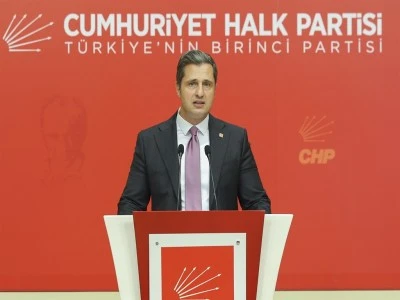 CHP'li Y&uuml;cel: Milyonlar a&ccedil;lık sınırı altında yaşıyorken o koltuklarda oturamazsınız