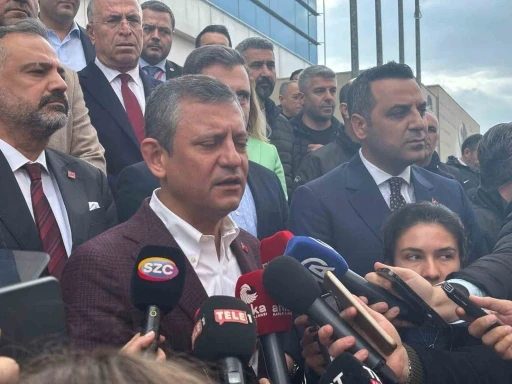CHP lideri &Ouml;zel&rsquo;den se&ccedil;im i&ccedil;in &rsquo;hazırız&rsquo; mesajı
